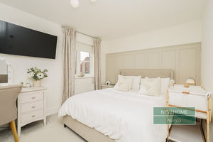 Photo 16- click for photo gallery